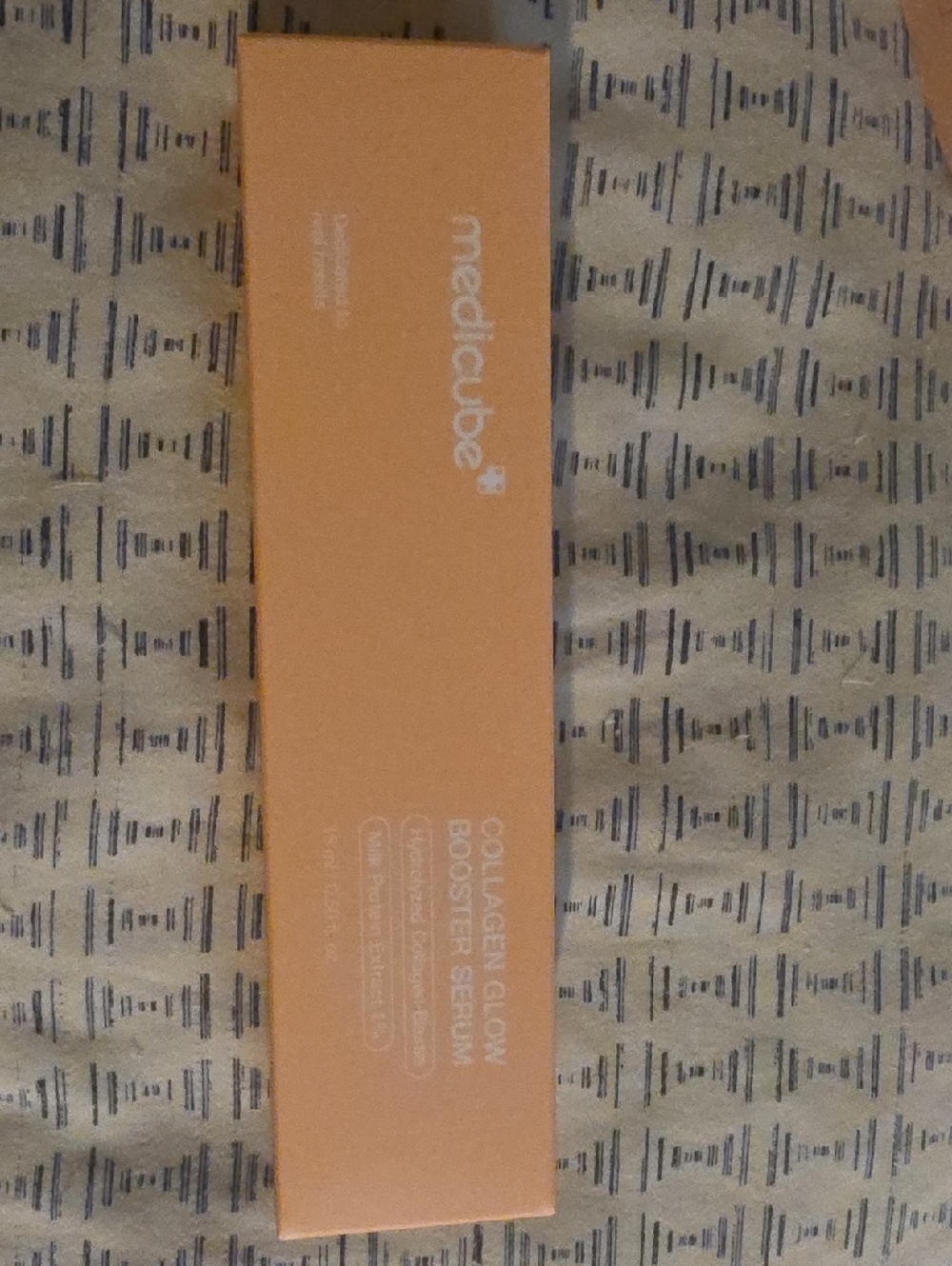 Medicube Collagen Glow Booster Serum - Peach/Orange